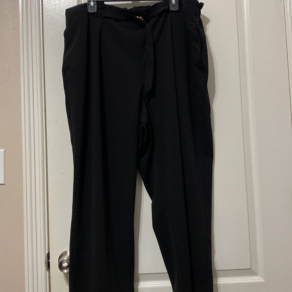 DKNY Dressy black pants , casual wide  crop pant